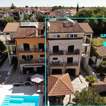 Daire House Puseljic - 3. - A2+1 For Max 3 Pax With Own Tennis Court